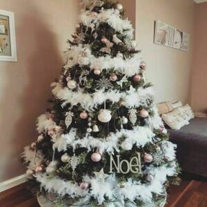 Set of 5 White Feather Fluffy Garland Boa 4’ with end ties/hooks